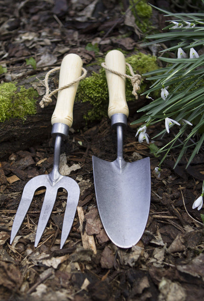 Darlac DP2540 Bamboo Garden Trowel UK SHIPPING ONLY